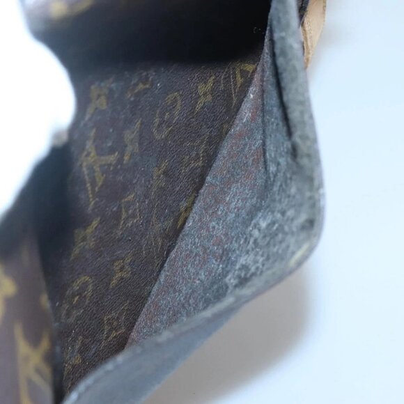 LOUIS VUITTON Monogram Monogram Saint Cloud GM Shoulder Bag - Picture 13 of 16